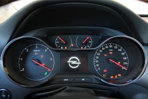 Δοκιμή Opel Crossland X 1.6 CDTI