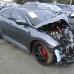Κατεστραμμένο Honda Civic Type R σε δημοπρασία