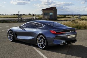 Στην παραγωγή το 2018 η νέα κορυφαία BMW Σειρά 8