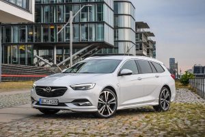 Νέος biturbo diesel με 210 άλογα για το Opel Insignia