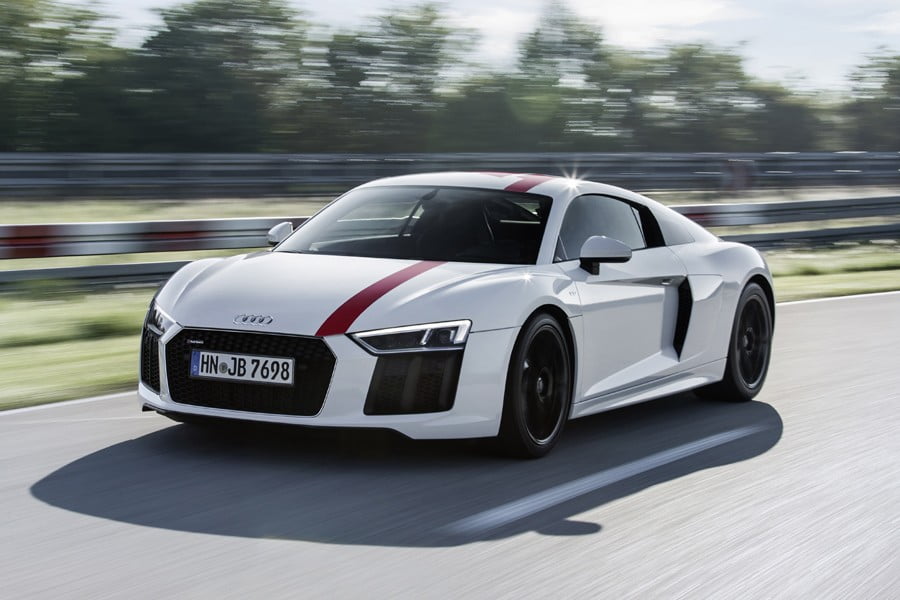 Η Audi αποκαλύπτει το πρώτο πισωκίνητο R8