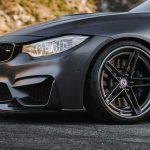 BMW M4… μαύρη μαγεία!
