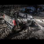 TOYOTA_HILUX_HILLY_07