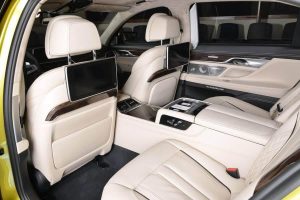 Ειδική παραγγελία BMW M760Li μοιάζει σαν μεγάλη M3