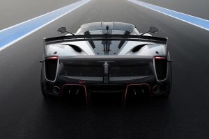 “Πολεμική” Ferrari FXX-K Evo με 1.050 ίππους!