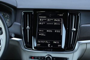 Δοκιμή Volvo V90 Cross Country D5 AWD