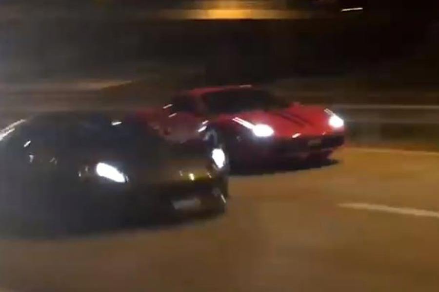 Ferrari 458 τρώει ξύλο από Lotus με μοτέρ Honda K20 (+video)