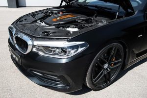 Νέα BMW Σειρά 5 με αναβάθμιση για πολλούς κινητήρες