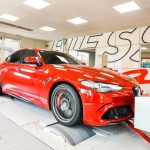 Alfa Romeo Giulia Quadrifoglio ξεσπά στο δυναμόμετρο (+video)
