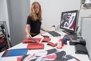 Επετειακή BMW M3 με πατριωτικό εσωτερικό