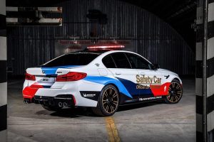 BMW M5 για αγωνιστική δράση