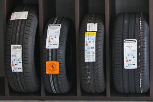 Δώρο ευθυγράμμιση με την αλλαγή ελαστικών