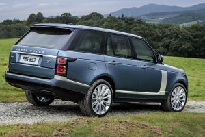 Νέο Range Rover με 404 ίππους και κατανάλωση 2,8 λτ./100 χλμ. (+videos)