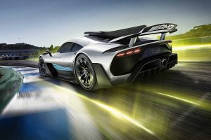 Η BMW αδιαφορεί για το hypercar της Mercedes-Benz