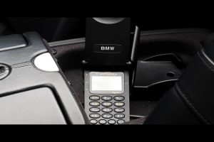 Στο σφυρί η BMW Z8 του Steve Jobs για τρελά λεφτά