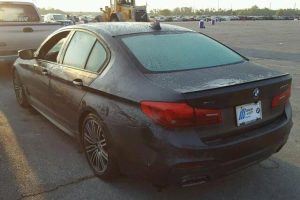 BMW 550i xDrive με 0 χλμ. πωλείται 5.300 ευρώ, αλλά…