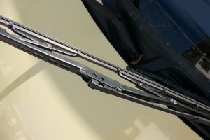 Αλλαγή υαλοκαθαριστήρων σε λίγα λεπτά