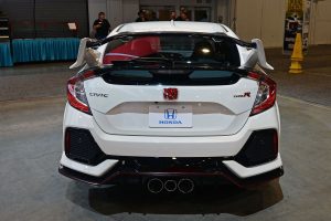 Honda Civic Type-R με πολύ ανθρακόνημα