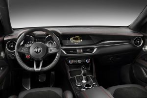 Διαθέσιμη στην Ελλάδα η Alfa Romeo Stelvio Quadrifoglio