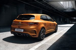 Η Renault Sport μας αποκαλύπτει το Megane R.S. (+video)