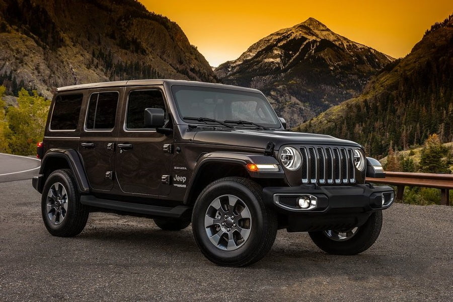 Οι πρώτες φωτογραφίες του νέου Jeep Wrangler