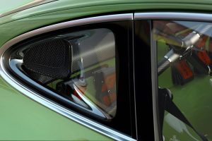 Παλιά αλλά… καινούργια και σαγηνευτική Porsche 911!