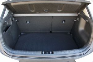 Οδηγούμε το νέο Kia Stonic (+τιμές, εξοπλισμοί, κινητήρες)