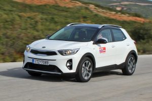Οδηγούμε το νέο Kia Stonic (+τιμές, εξοπλισμοί, κινητήρες)