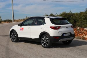 Οδηγούμε το νέο Kia Stonic (+τιμές, εξοπλισμοί, κινητήρες)
