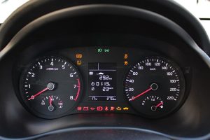 Οδηγούμε το νέο Kia Stonic (+τιμές, εξοπλισμοί, κινητήρες)