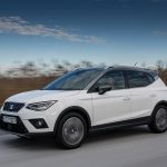 Οδηγούμε το νέο SEAT Arona (+τιμές, εξοπλισμοί, κινητήρες)