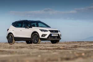 Οδηγούμε το νέο SEAT Arona (+τιμές, εξοπλισμοί, κινητήρες)