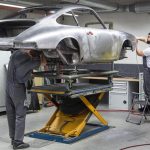 Porsche 911 για πέταμα έγινε εκθεσιακή! (+video)