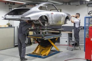 Porsche 911 για πέταμα έγινε εκθεσιακή! (+video)