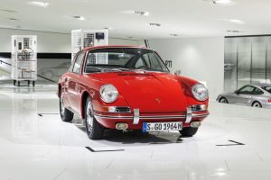 Porsche 911 για πέταμα έγινε εκθεσιακή! (+video)