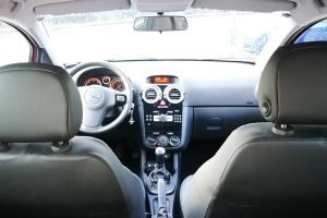 Opel Corsa 1.7 diesel 130hp του 2013 με 17.300 χιλιόμετρα