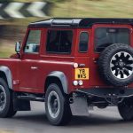 Το Land Rover Defender επιστρέφει με 405 άλογα!