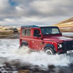 Το Land Rover Defender επιστρέφει με 405 άλογα!