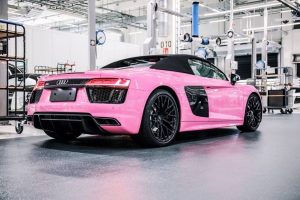 Το Audi R8 της Barbie…