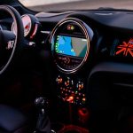 Ανανέωση για τα MINI Hatch και Convertible με καινούργια κιβώτια