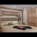 Τροχόσπιτο - βίλα για πολυτελείς διακοπές παντού! (+video)