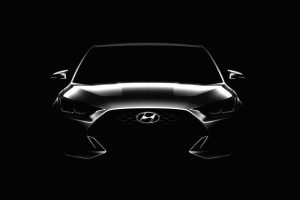 Πρώτη γεύση από το εσωτερικό του Hyundai Veloster