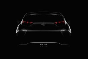 Πρώτη γεύση από το εσωτερικό του Hyundai Veloster