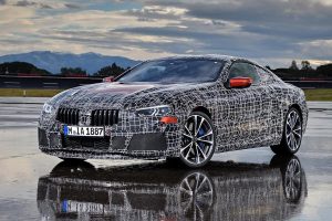 Η νέα BMW Σειρά 8 έρχεται με το… πλάι (+video)