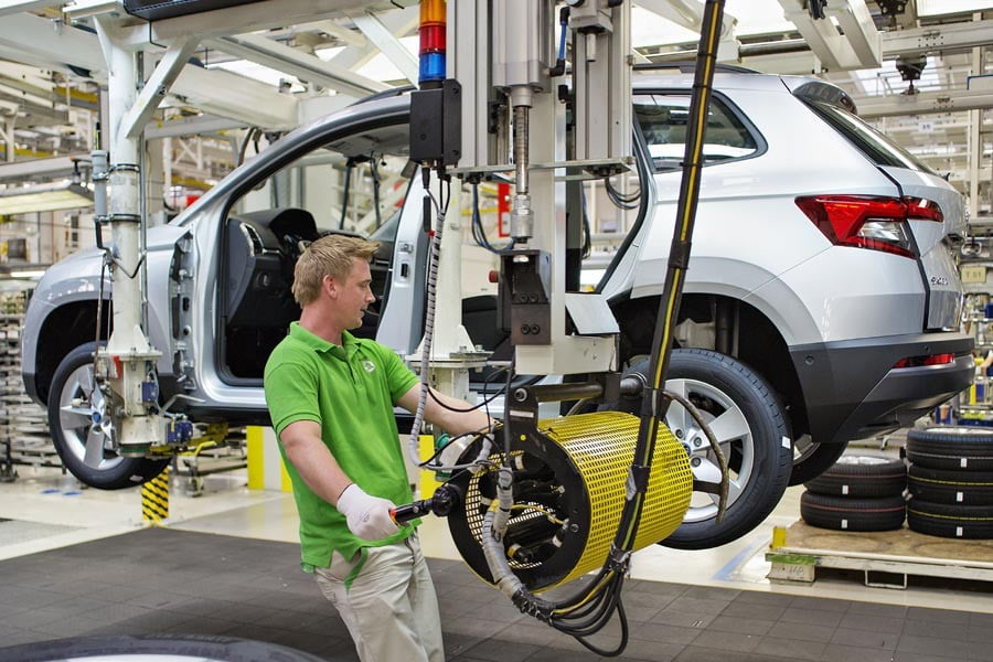 Ευχάριστο πονοκέφαλο προκαλεί το Karoq στην Skoda