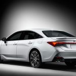Νέο Toyota Avalon για τα μάτια σας μόνο!
