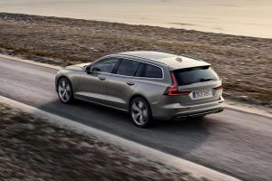 223581_New-Volvo-V60-exterior