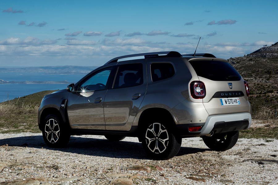 https://autogreeknews.gr/wp-content/uploads/2018/02/Dacia-Duster-2018-3.jpg