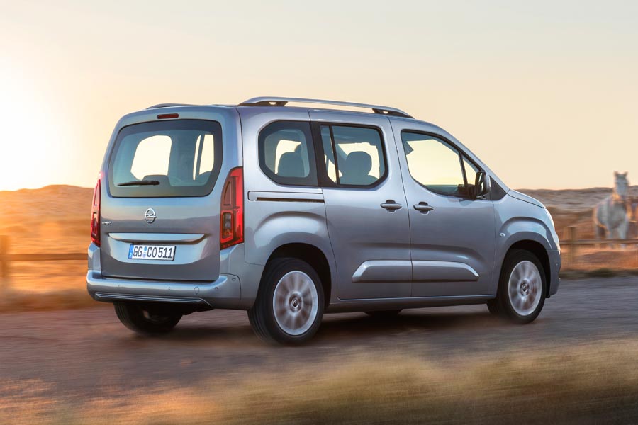 https://autogreeknews.gr/wp-content/uploads/2018/02/Opel-Combo-Life-502038.jpg