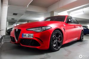 alfa-giulia-qv-matte-red-(2)